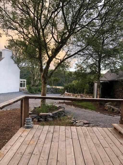 Lough Hyne Cottage Скибберин Экстерьер фото
